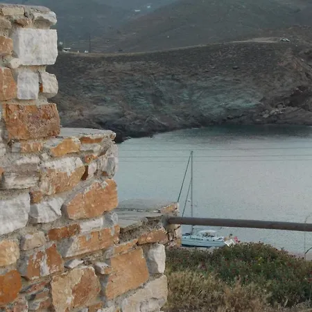 On The Agapiani Sea Apartment *