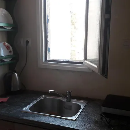 Apartment On The Agapiani Sea *